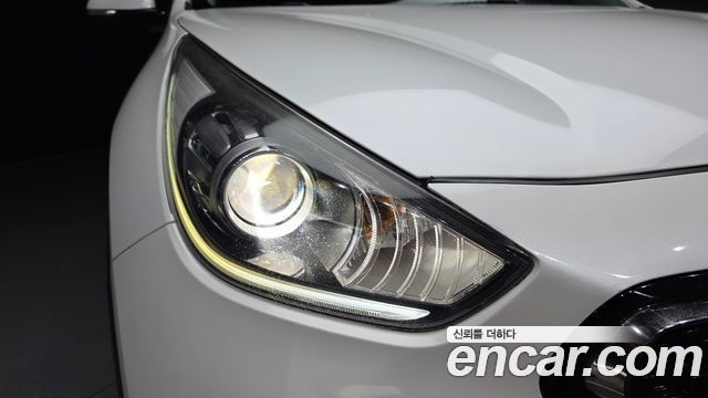 Kia Niro 2017 — photo 8