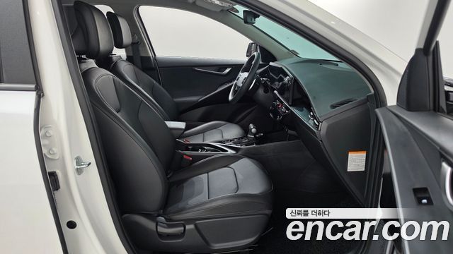 Kia Niro 2025 — photo 16