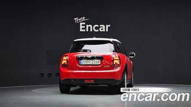 Mini Cooper 2021 — photo 4