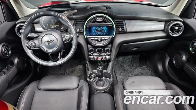 Mini Cooper 2021 — photo 10