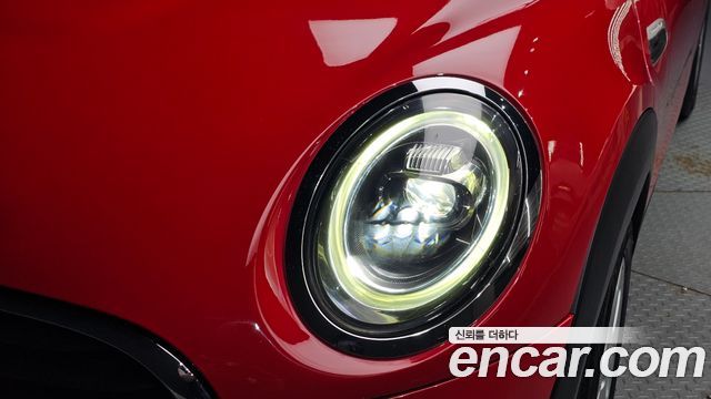 Mini Cooper 2021 — photo 8