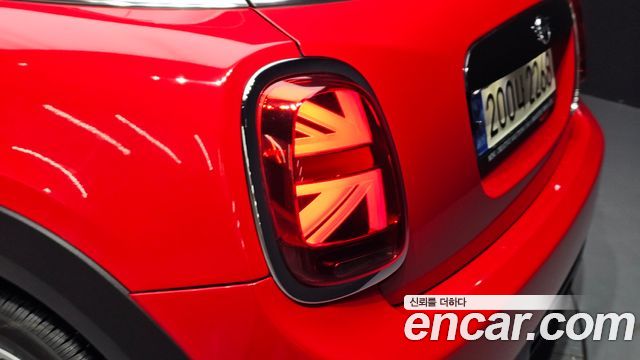 Mini Cooper 2021 — photo 9