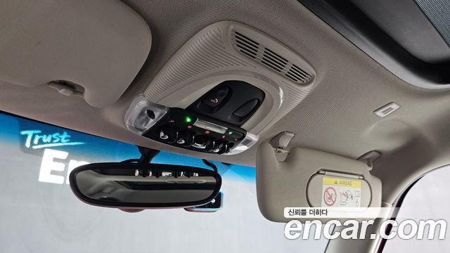 Mini Cooper 2021 — photo 30
