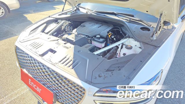 Genesis GV70 2023 — photo 6