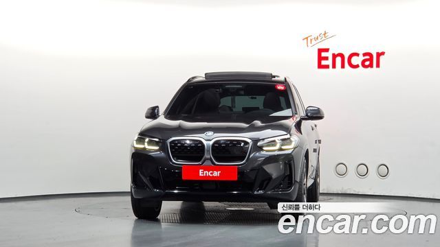 BMW iX3 2023 — photo 3