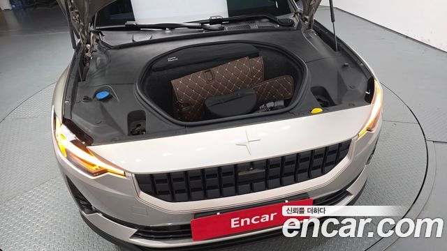 Polestar Polestar 2 2023 — photo 6