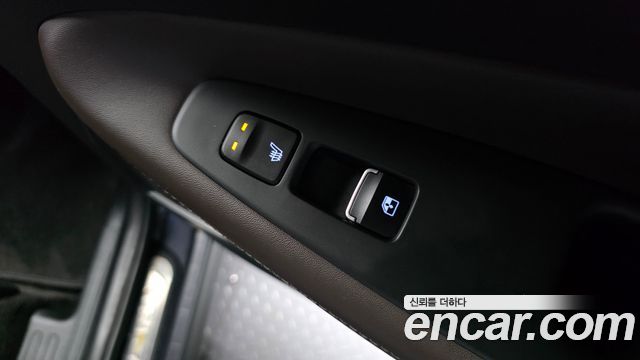 Hyundai Santafe 2021 — photo 24