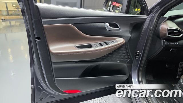 Hyundai Santafe 2021 — photo 14