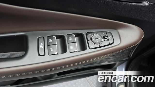 Hyundai Santafe 2021 — photo 30