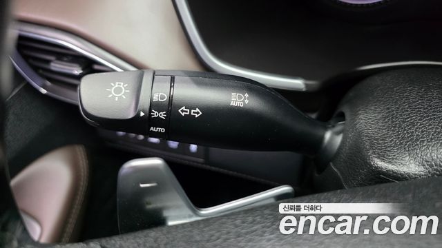 Hyundai Santafe 2021 — photo 31