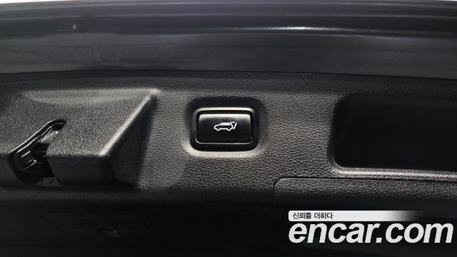 Hyundai Santafe 2021 — photo 34