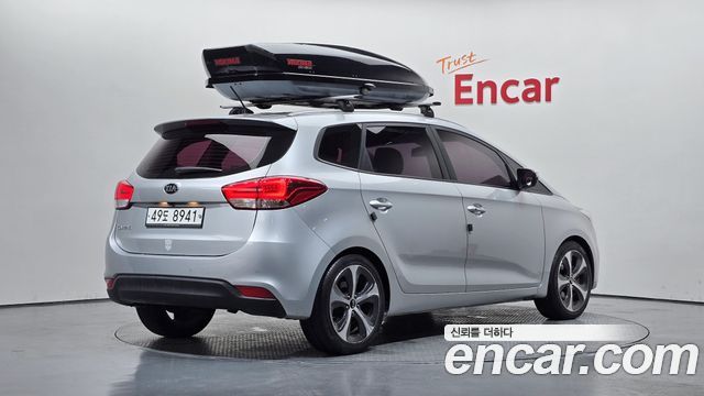 Kia Carens 2015 — photo 2