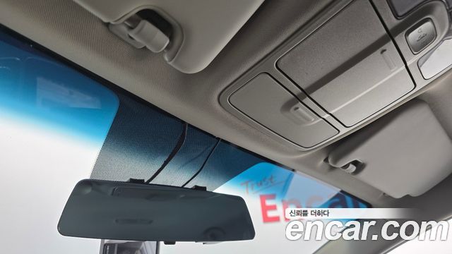 Kia Carens 2015 — photo 27