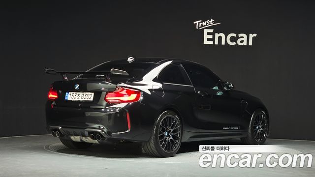 BMW M2 2021 — photo 2