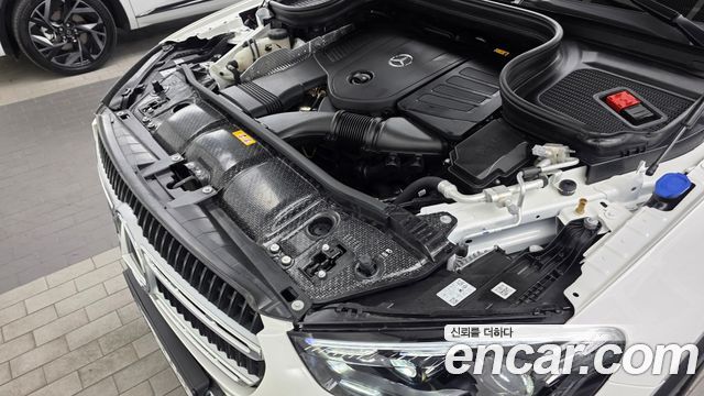 Mercedes-Benz GLE-Class 2026 — photo 6