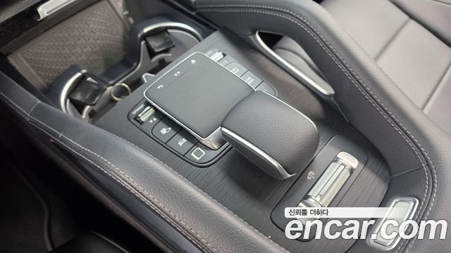 Mercedes-Benz GLE-Class 2026 — photo 22