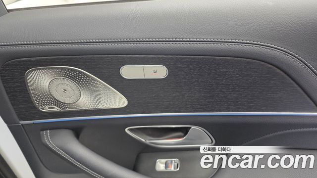 Mercedes-Benz GLE-Class 2026 — photo 24