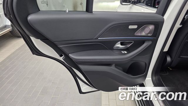Mercedes-Benz GLE-Class 2026 — photo 15