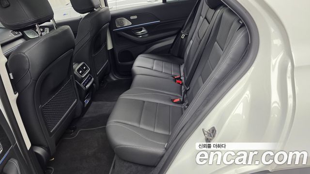 Mercedes-Benz GLE-Class 2026 — photo 16