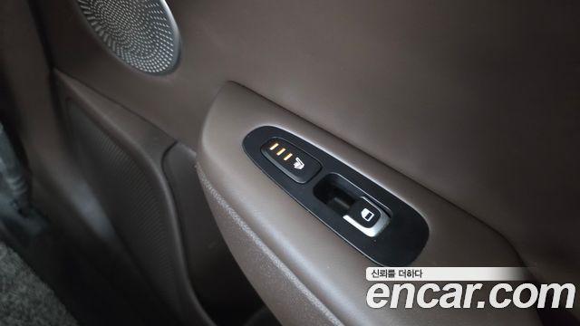 Kia Stinger 2018 — photo 19