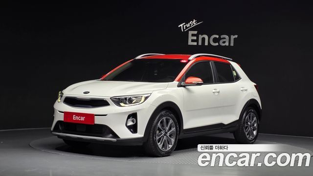 Kia Stonic 2020 — photo 1