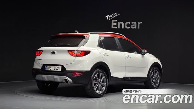 Kia Stonic 2020 — photo 2