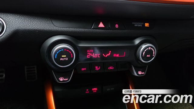Kia Stonic 2020 — photo 16