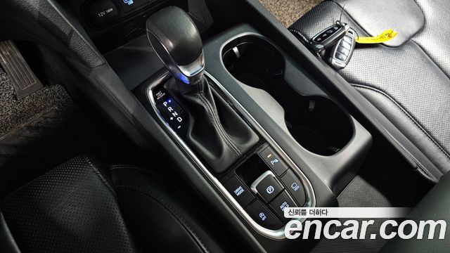 Hyundai Santafe 2019 — photo 12