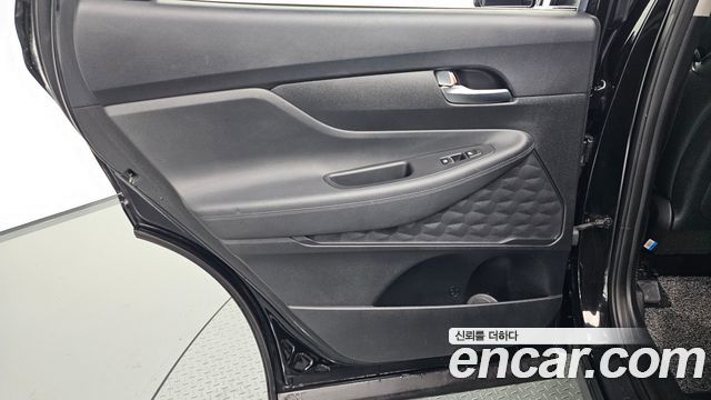 Hyundai Santafe 2019 — photo 15