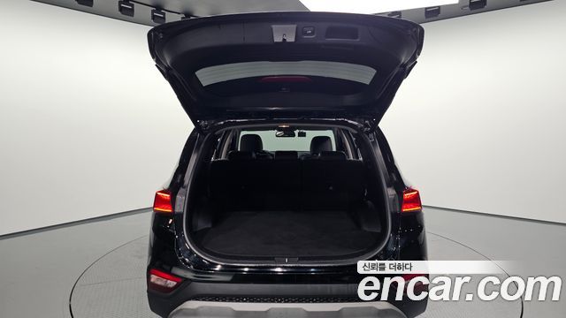 Hyundai Santafe 2019 — photo 33