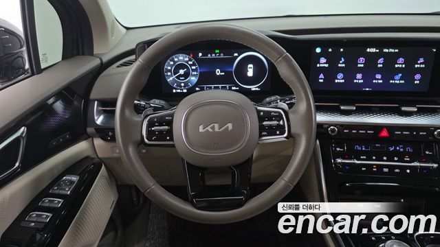 Kia Canival 2023 — photo 20