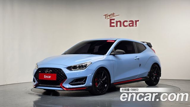 Hyundai Veloster 2019 — photo 31