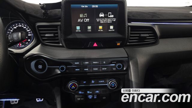 Hyundai Veloster 2019 — photo 18