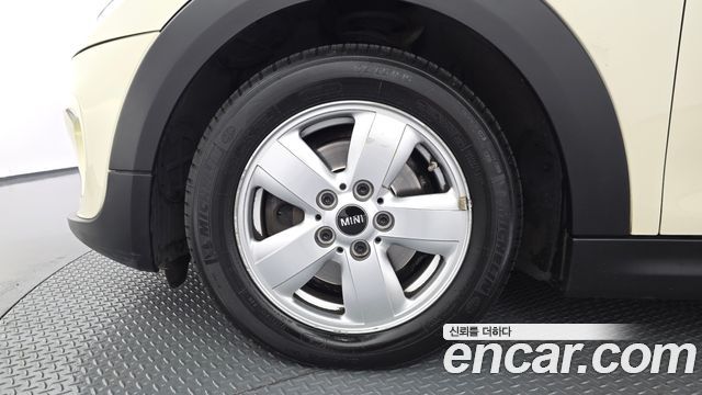 Mini Cooper 2018 — photo 5