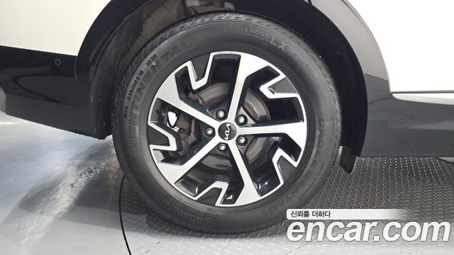 Kia Sportage 2023 — photo 5