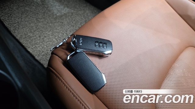 Kia Sportage 2023 — photo 21