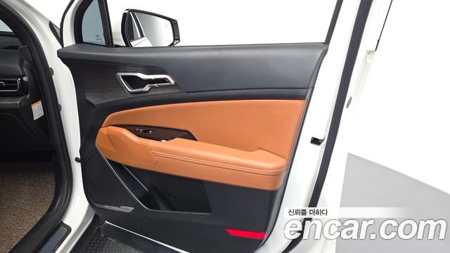 Kia Sportage 2023 — photo 14