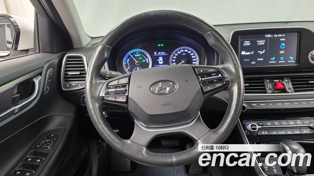 Hyundai Grandeur 2018 — photo 13