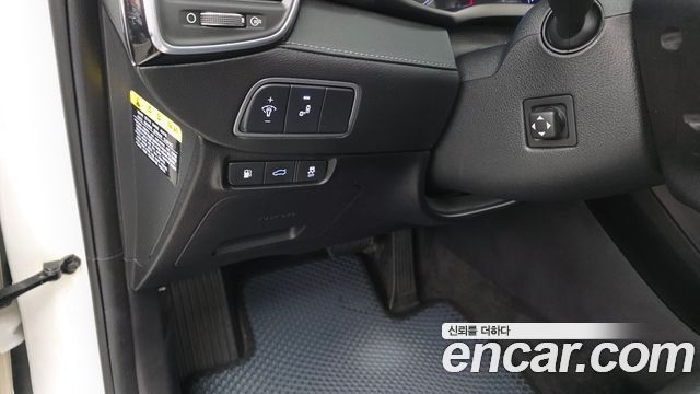 Hyundai Grandeur 2018 — photo 18