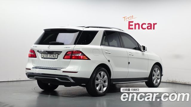Mercedes-Benz M-class 2015 — photo 2