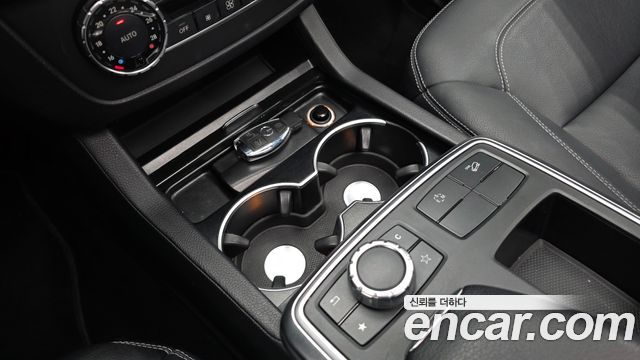 Mercedes-Benz M-class 2015 — photo 32