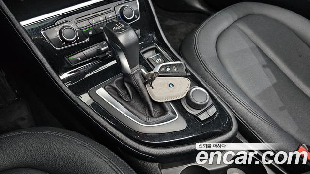 BMW 2-Series 2016 — photo 9