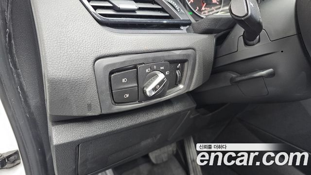 BMW 2-Series 2016 — photo 17