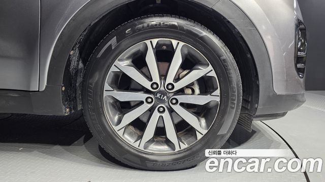 Kia Sportage 2016 — photo 7