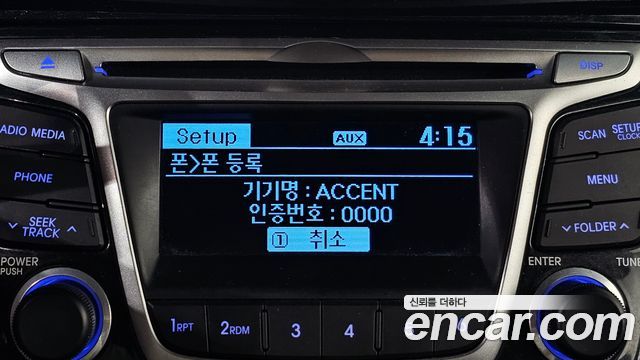 Hyundai Accent 2017 — photo 25
