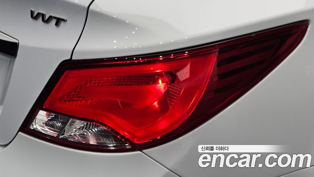 Hyundai Accent 2017 — photo 9