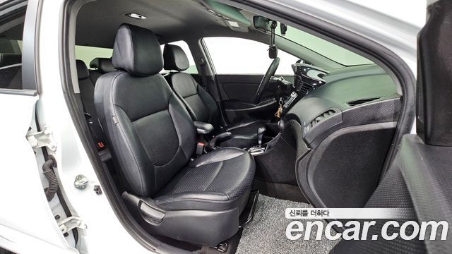 Hyundai Accent 2017 — photo 16