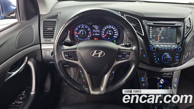 Hyundai i40 2016 — photo 18