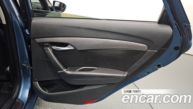 Hyundai i40 2016 — photo 15