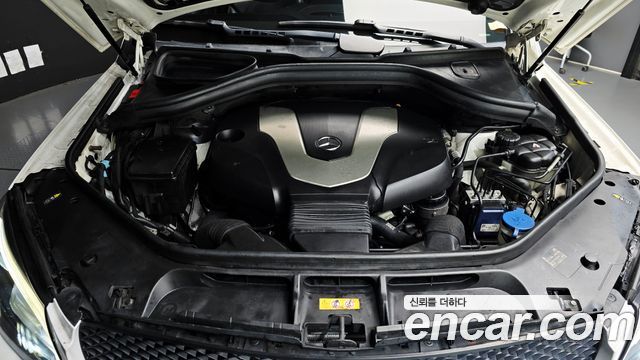 Mercedes-Benz GLE-Class 2017 — photo 6